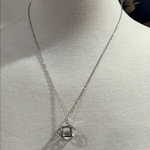 Elegant Silver Geometric Pendant Necklace